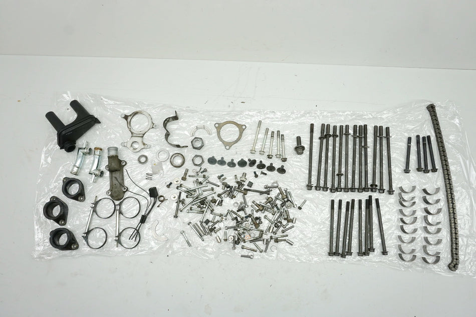 SUZUKI GSX 650 F WVCJ ABS BANDIT Schrauben & Kleinteile - Motor