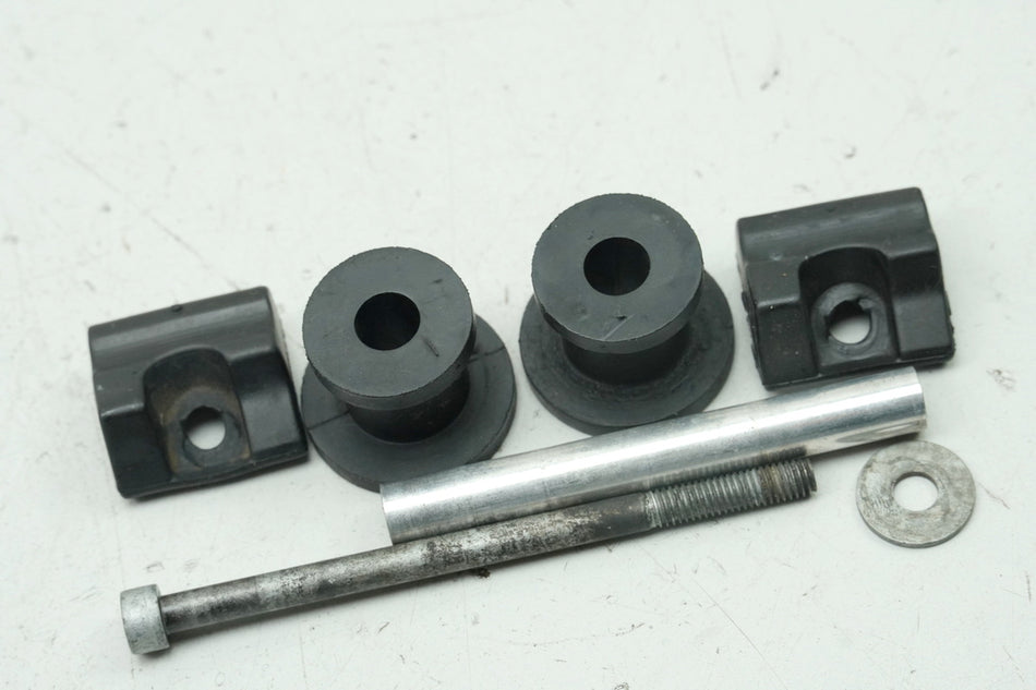 BMW R nine T Urban G/S 0J41 Rear Tank Mount Screw Rubber Tank Holder
