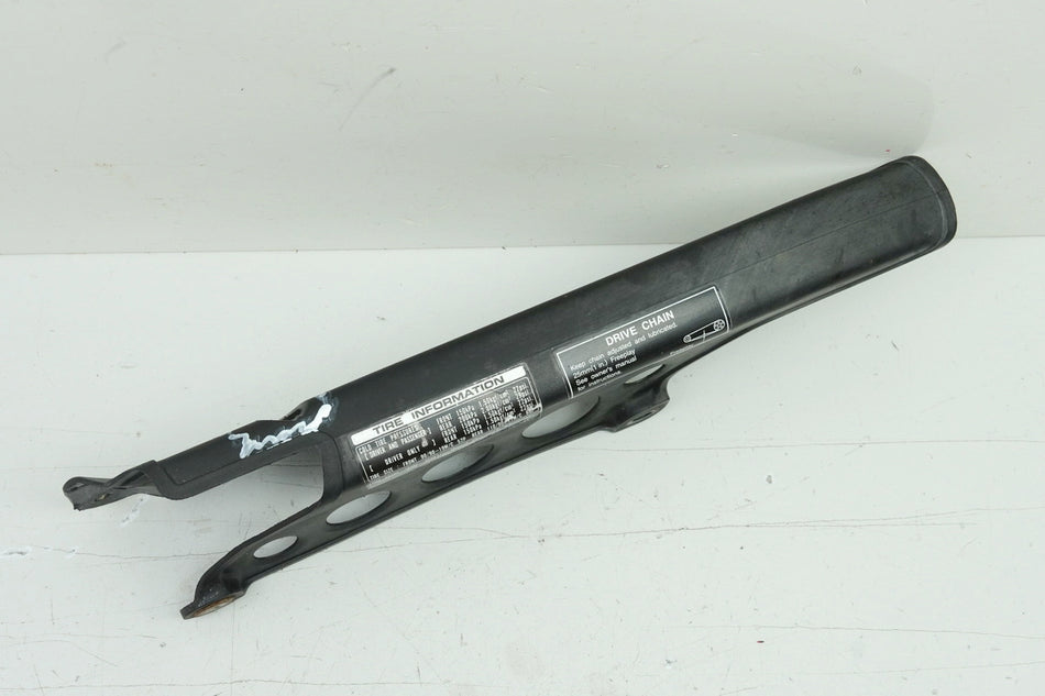 HONDA XR 125 L JD19 Tapa de cadena para basculante