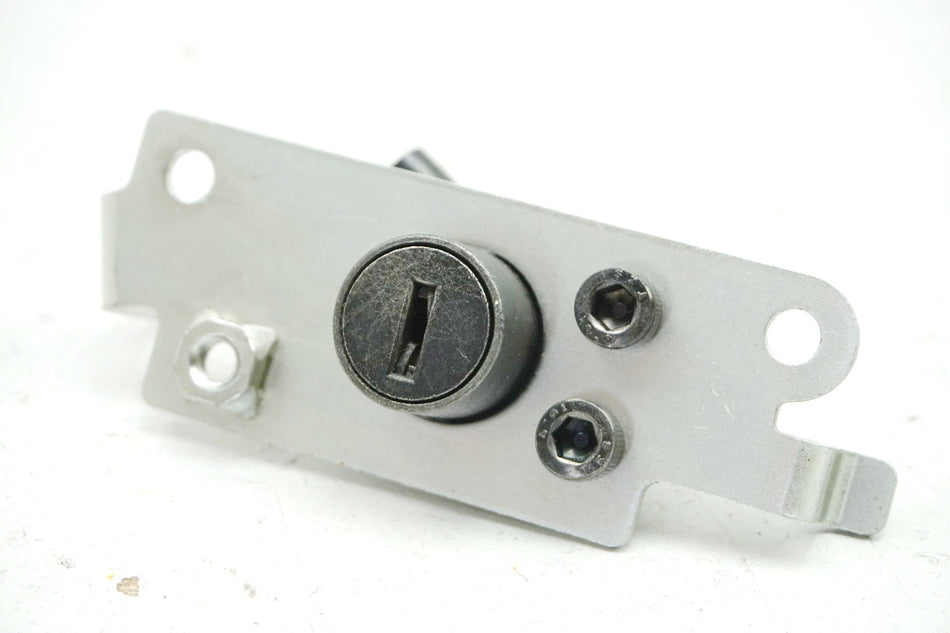 KAWASAKI ZX-6R ZX600R Cerradura asiento trasero – sin llave