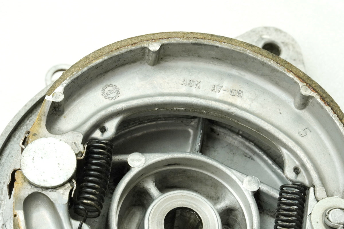 HONDA CB 250 G CB250G Brake Drum Brake Plate Brake Shoes (for rim) 74-77