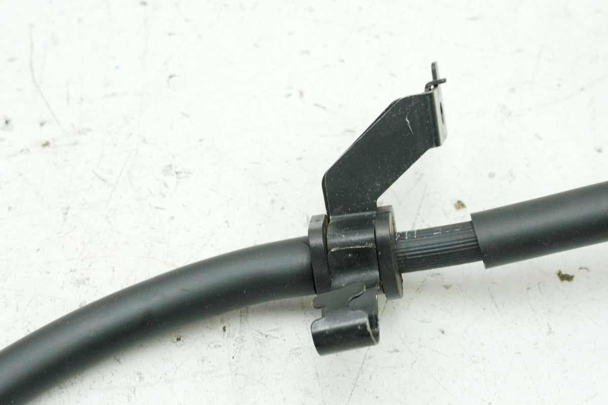 Honda NSS 125 AD JF69 Forza Bremsleitung vorn Bremssattel -- ABS Pumpe