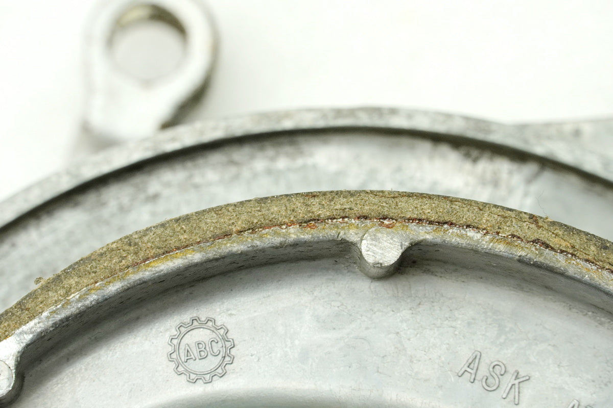 HONDA CB 250 G CB250G Brake Drum Brake Plate Brake Shoes (for rim) 74-77