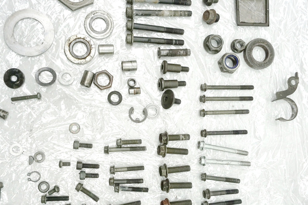 SUZUKI UH 125 BP BURGMAN K2-K6 Screws & Small Parts (for Engine)