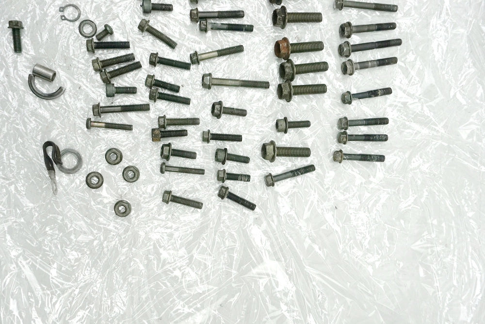 SUZUKI UH 125 BP BURGMAN K2-K6 Screws & Small Parts (for Engine)
