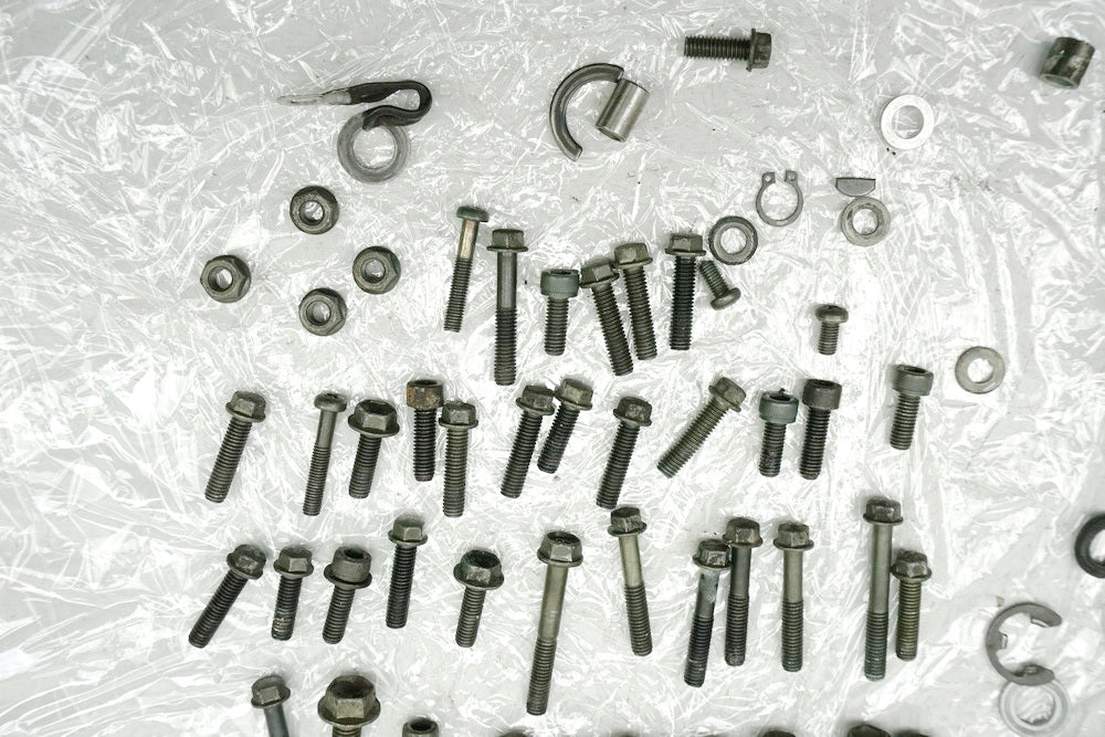 SUZUKI UH 125 BP BURGMAN K2-K6 Screws & Small Parts (for Engine)