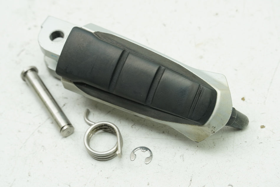 BMW R 1150 R R21 Estribera derecha del conductor (para soporte de estribera)