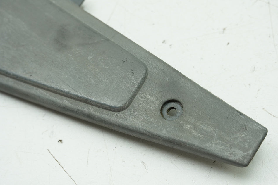 PIAGGIO SFERA 50 C01 Trittbrett Sozius links Cover Fußraum Blende