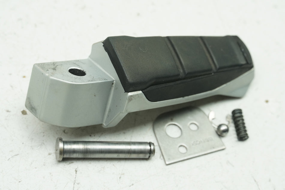 BMW R 1150 R R21 reposapiés de pasajero derecho (para soporte de reposapiés placa de soporte)