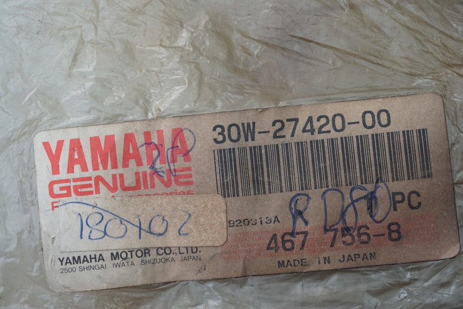 Yamaha Footpeg Rider Right Footrest Original 30W-27420-00 RD75LC - NEW