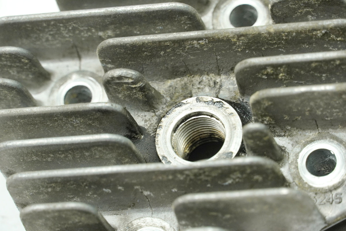 PIAGGIO SFERA 50 C01 Tapa de culata (para motor)