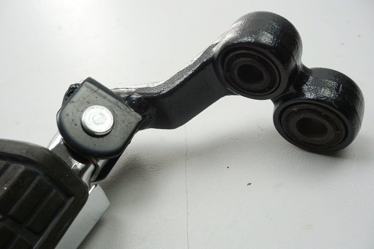 Yamaha Footpeg Rider Right Footrest original 41Y-27420-00 XJ900 - NEW