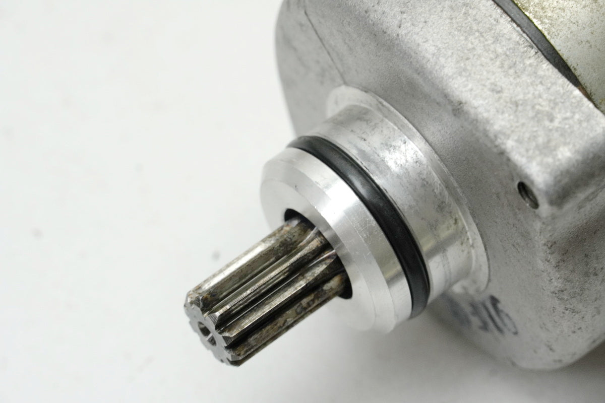 HONDA NTV 650 RC33 REVERE Motor de arranque Mitsuba SM13 para motor 17567 km