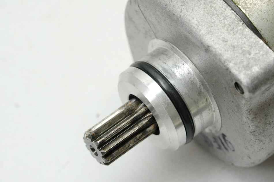 HONDA NTV 650 RC33 REVERE Anlasser Mitsuba SM13 Starter für Motor 17567 km