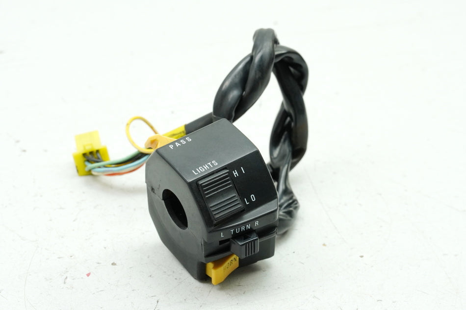 SUZUKI RG 80 GAMMA NC11A Lenkerschalter links Schalter Licht Blinker
