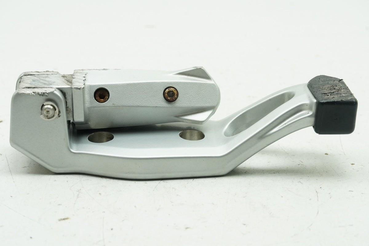 BMW R 1150 R R21 Footrest Carrier Pillion Left Footrest Bracket Mounting Plate