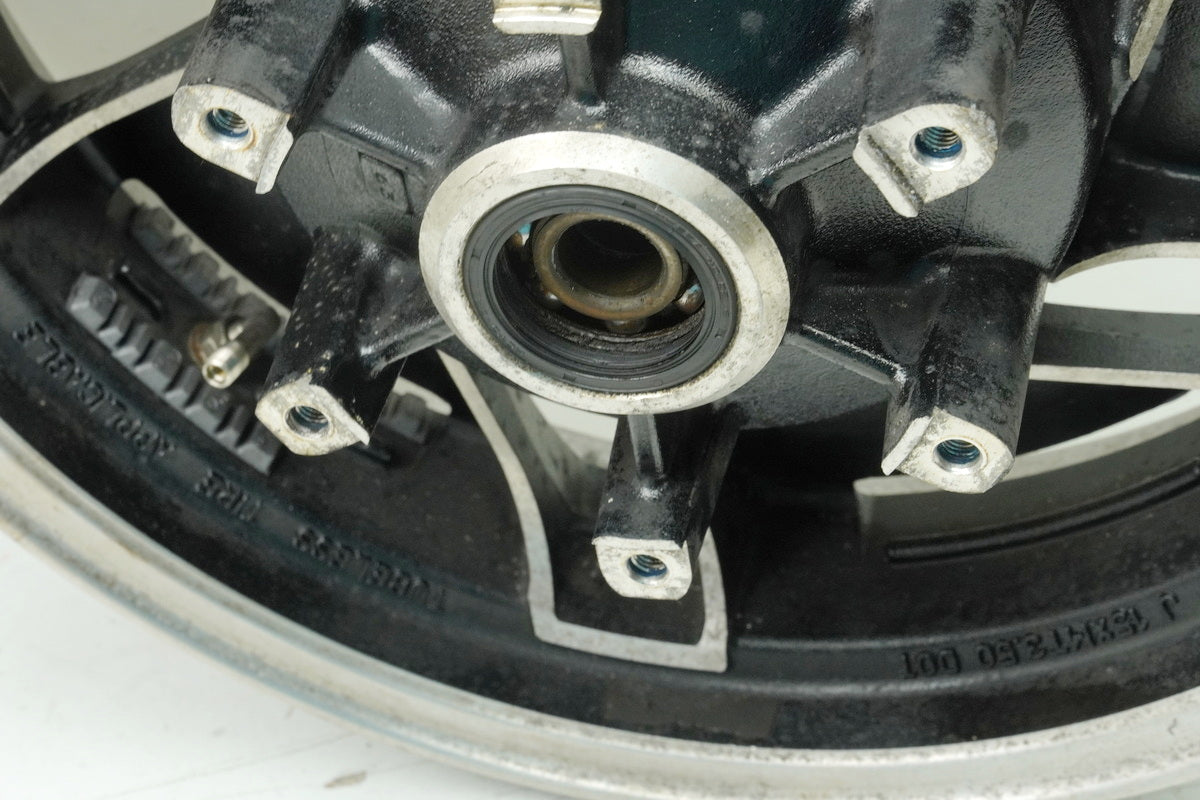 YAMAHA VMX-12 VMAX 1200 Llanta trasera Rueda trasera J 15 x MT 3.50 Llanta trasera R40