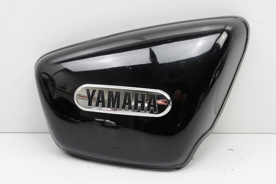 YAMAHA XV 750 4PW VIRAGO Seitendeckel rechts Abdeckung Cover Blende Verkleidung