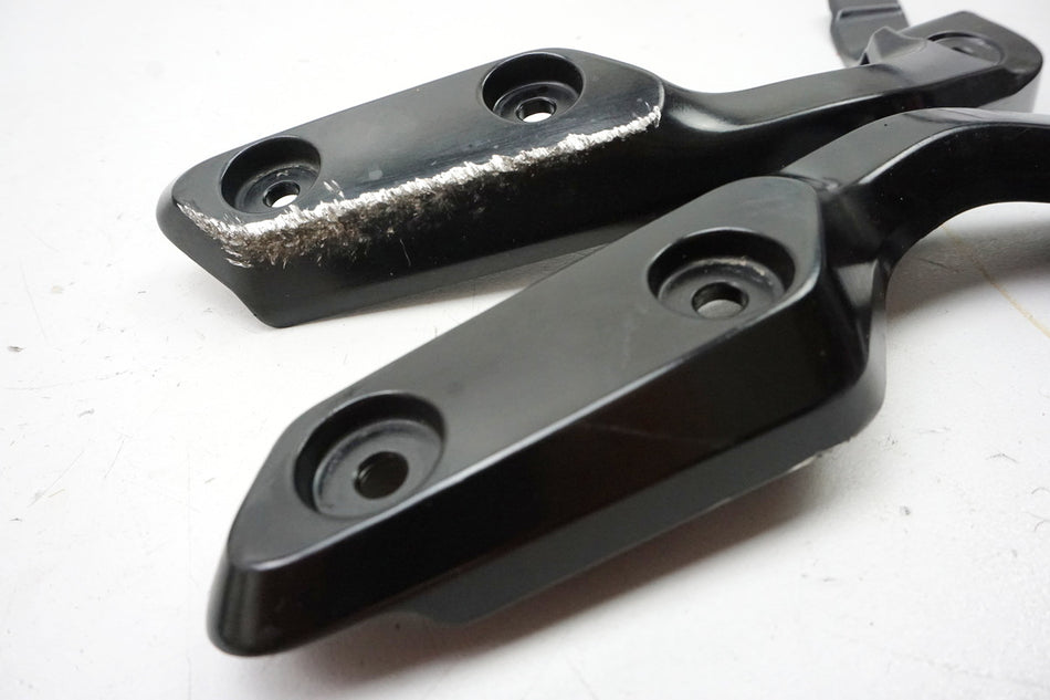 YAMAHA XSR 900 RN43 Soporte Guardabarros delantero Refuerzo Placa de soporte Sujeción