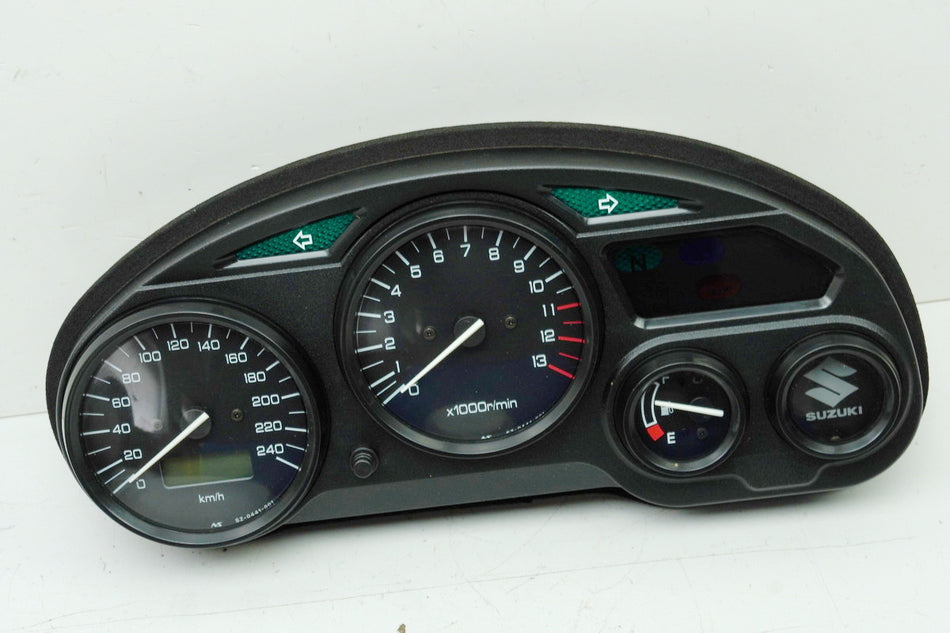 SUZUKI GSX 600 F AJ Tacho Cockpit Instrumente Speedometer - 26868 km 98-02