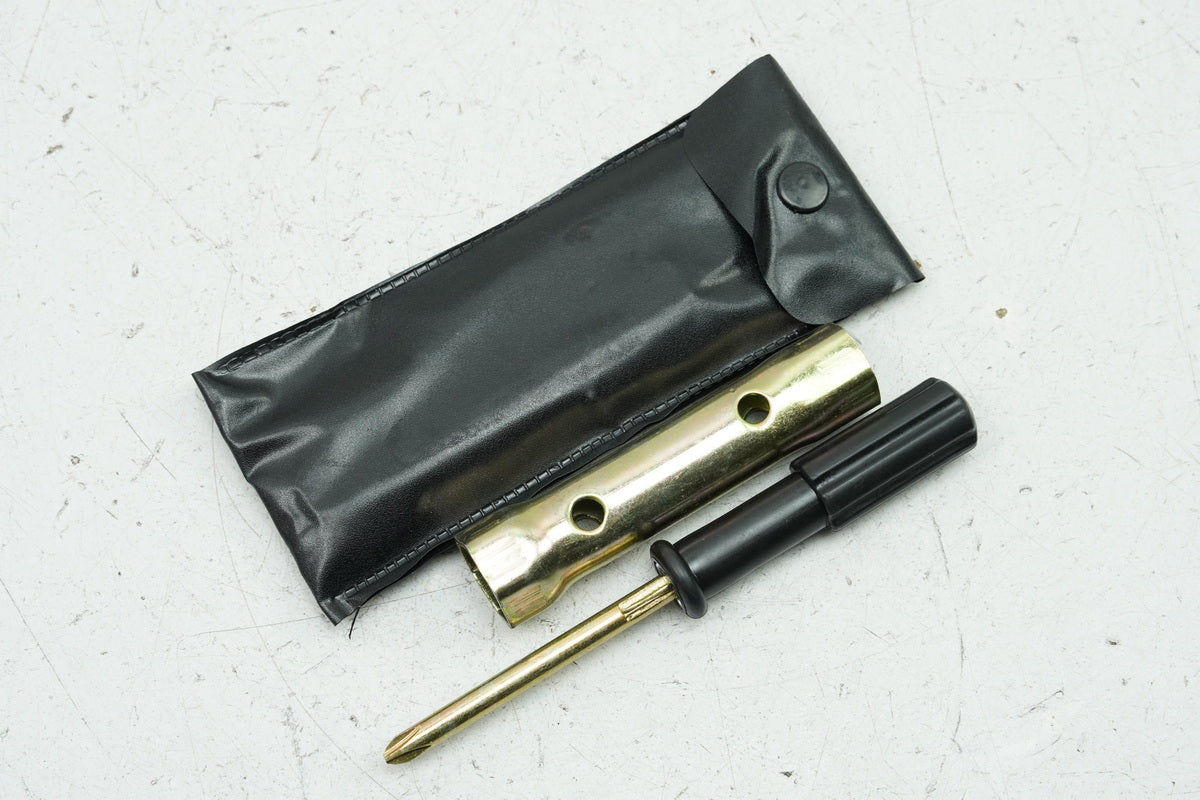 SYM Jet 4 50 AD05W8 On-board tool kit Spark plug wrench (for engine) ONLY 781 km