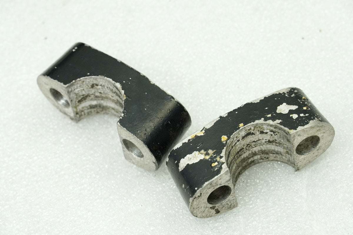 HONDA CB 250 G CB250G Handlebar Clamp Riser Holder Handlebar original Clamp 74-77