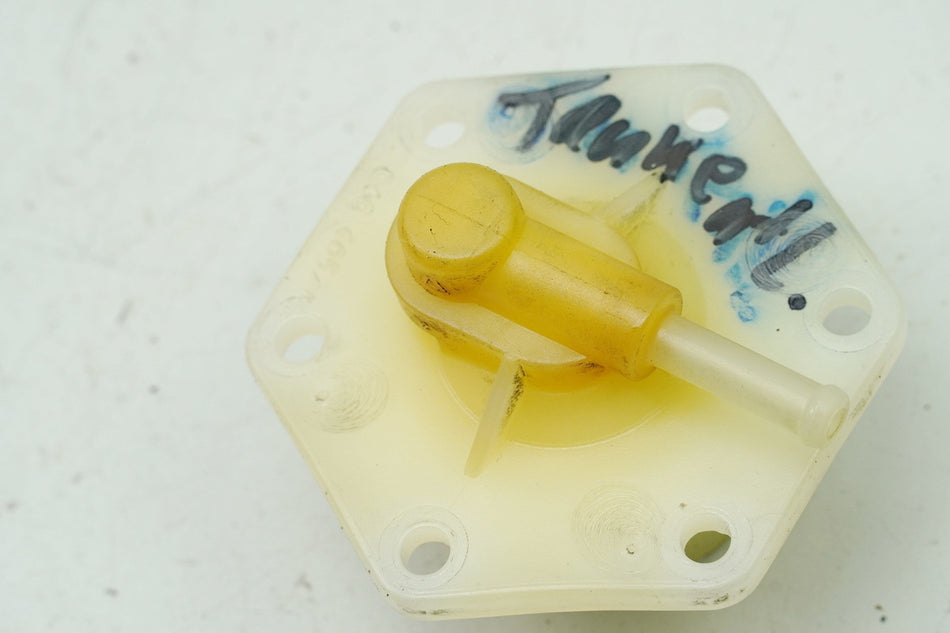 BMW F 650 GS E650G R13 Tank Vent Fuel Tank Safety Valve