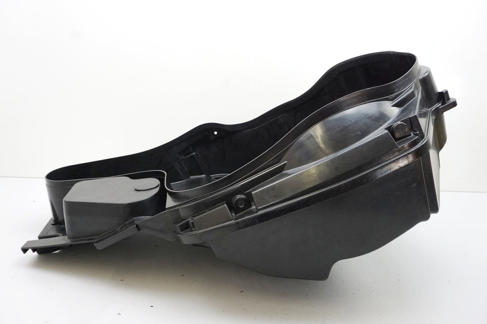 SUZUKI UH 125 BP BURGMAN K2-K6 Helmfach Staufach Staubox