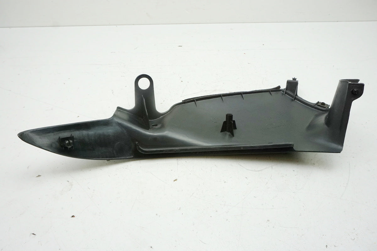 HONDA CBR 1100 XX SC35 Fairing Cockpit Right Tank Cover Trim