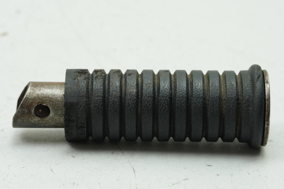 SUZUKI RG 80 GAMMA NC11A Fußraste Sozius links Footrest