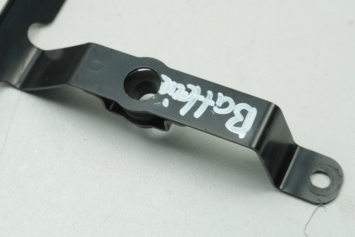 KAWASAKI Z 650 ER650HA2 Halterung Batterie Halter Halteplatte Träger Strebe