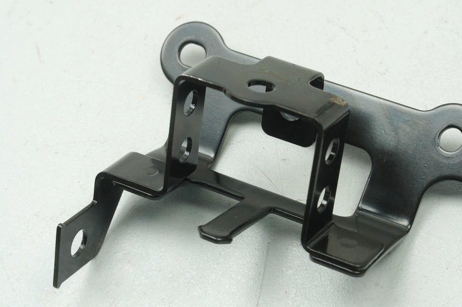 KAWASAKI Z 650 ER650HA2 Halterung VD Drucksensor Halter Blinkrelais Halteplatte