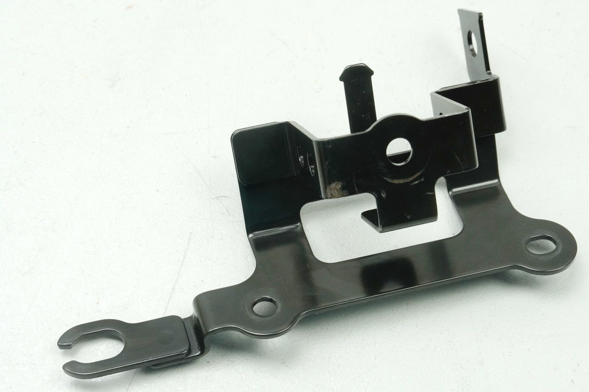 KAWASAKI Z 650 ER650HA2 Halterung VD Drucksensor Halter Blinkrelais Halteplatte