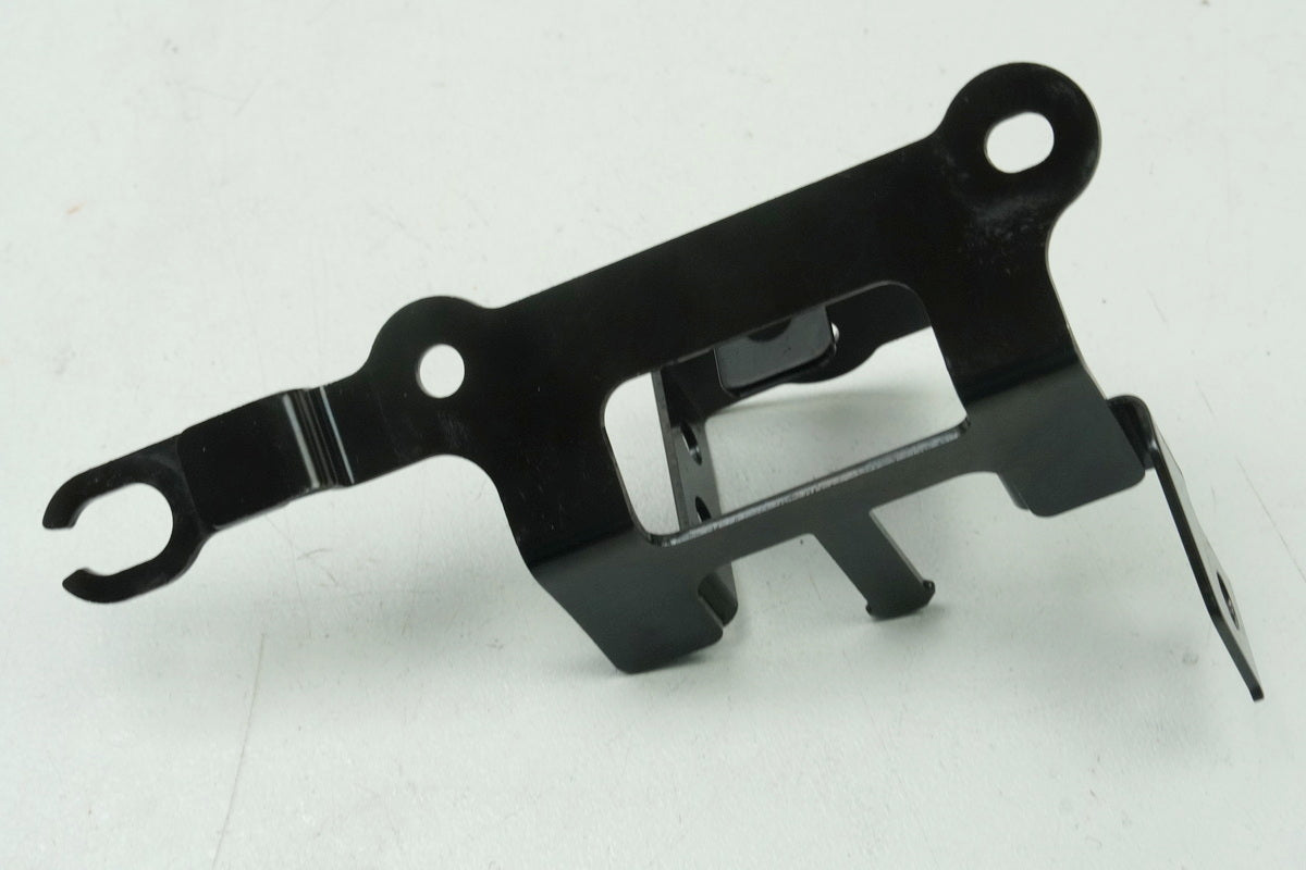 KAWASAKI Z 650 ER650HA2 Halterung VD Drucksensor Halter Blinkrelais Halteplatte