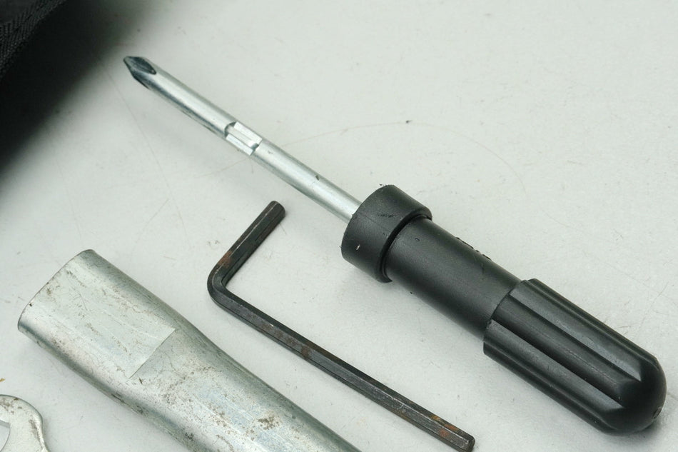KAWASAKI Z 650 ER650HA2 Herramientas originales (para bastidor motor)