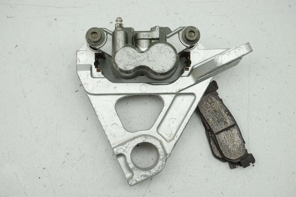 YAMAHA R6 RJ03 Pinza de freno trasera Soporte de pinza de freno Placa de anclaje