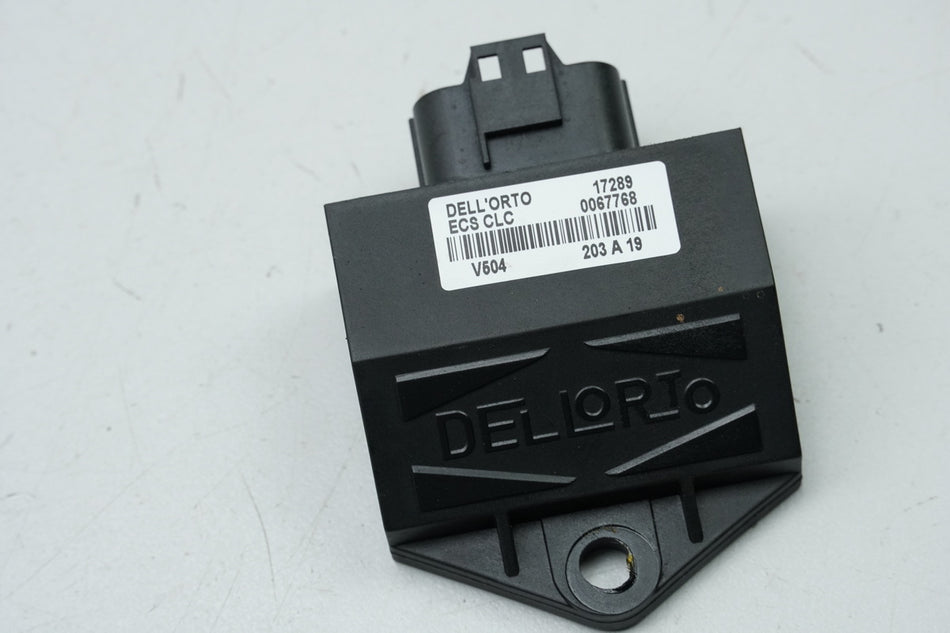 SYM Jet 4 50 AD05W8 CDI caja de encendido unidad de control ECS Dellorto (para motor) SOLO 781 km
