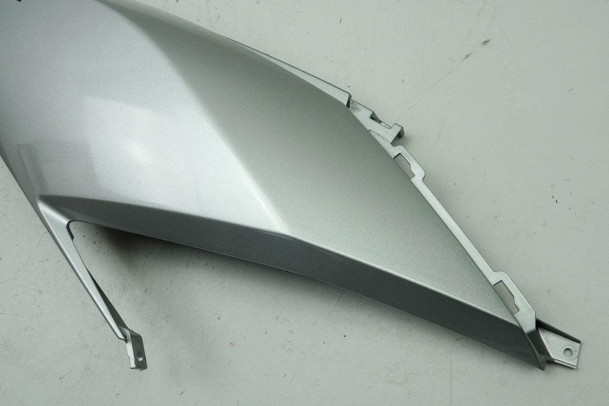 Honda NSS 125 AD JF69 Forza Carenado trasero derecho Cubierta lateral Tapa