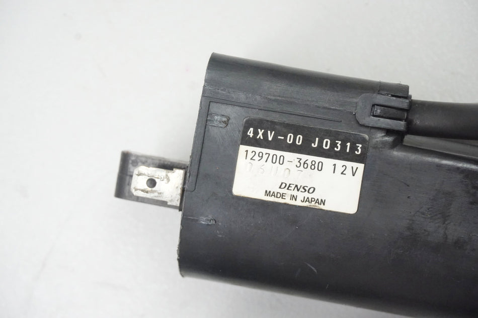 YAMAHA YZF R1 RN01 RN04 Zündspule 2 + 3 Ignition Coil 98-01