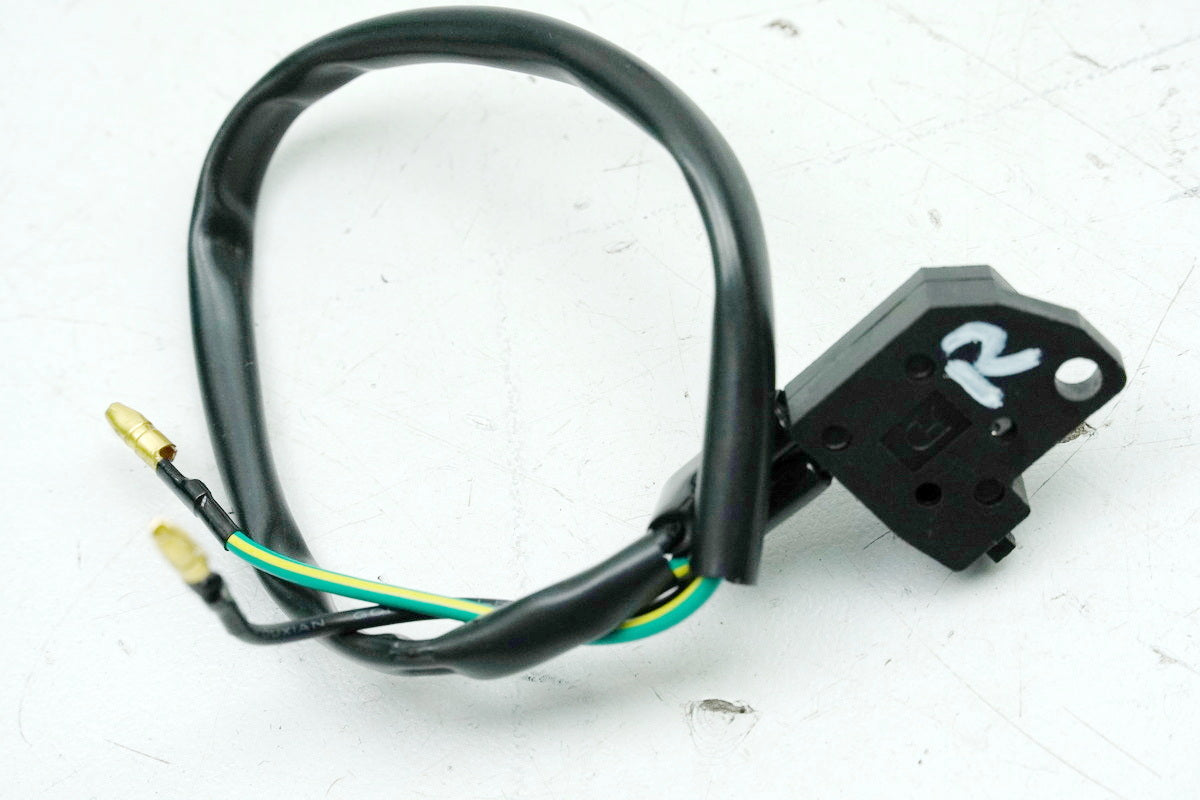 SYM Jet 4 50 AD05W8 Brake Light Switch Right Front Stop Light Switch ONLY 781 km