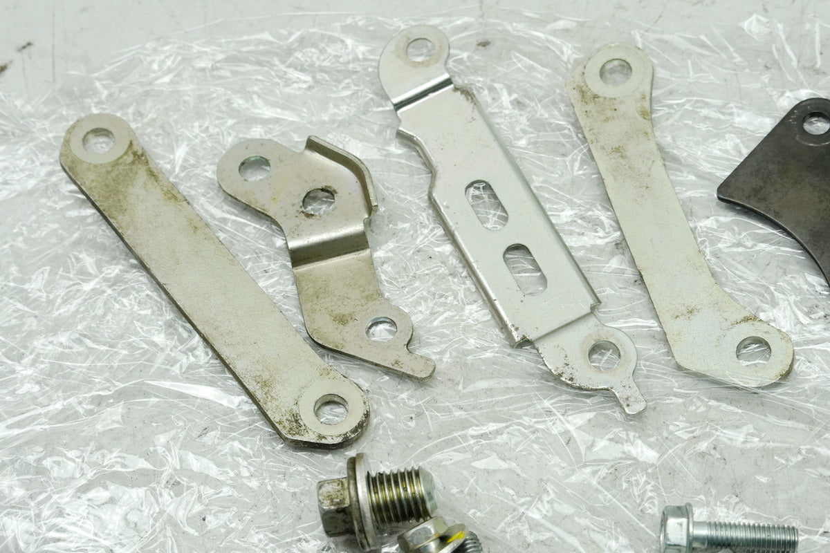 Honda NSS 125 AD JF69 Forza Screws & Nuts Small Parts Engine Engine Cover