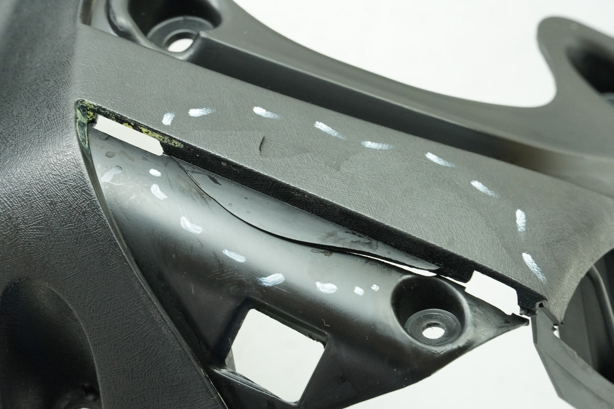 HONDA SH 125 JF23 Verkleidung Fußraum Abdeckung Deckel innen Blende Beinschild