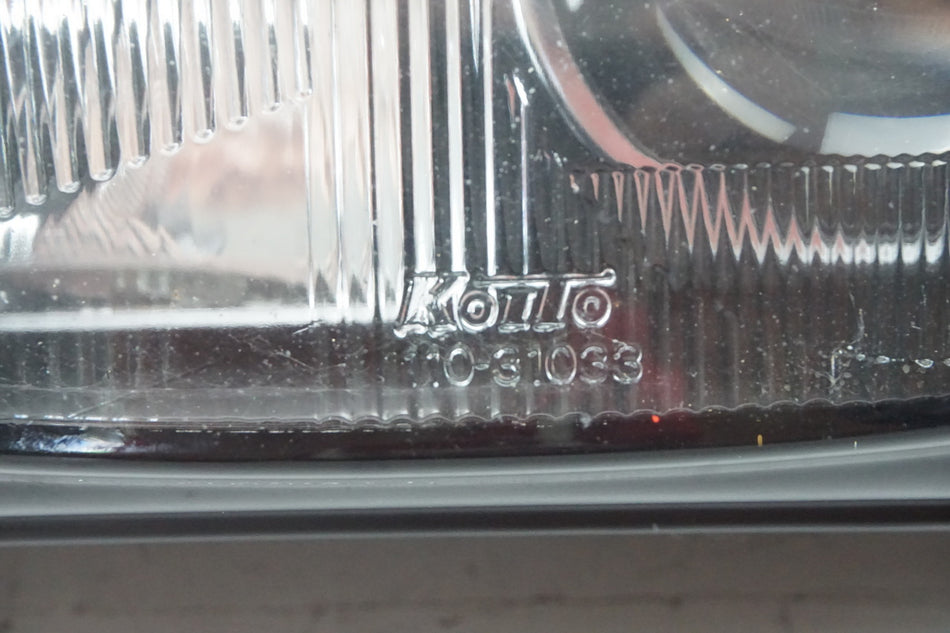 YAMAHA FZR 600 R 3HE Scheinwerfer Lampe Headlight