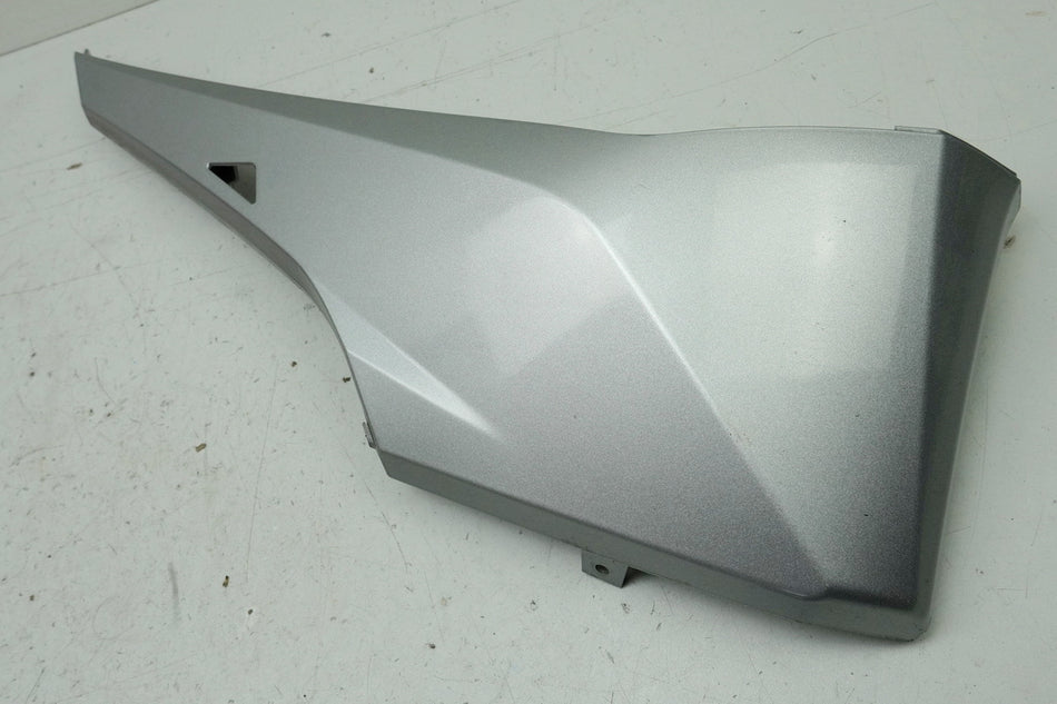 Honda NSS 125 AD JF69 Forza Bugverkleidung rechts Abdeckung Cover Blende Spoiler
