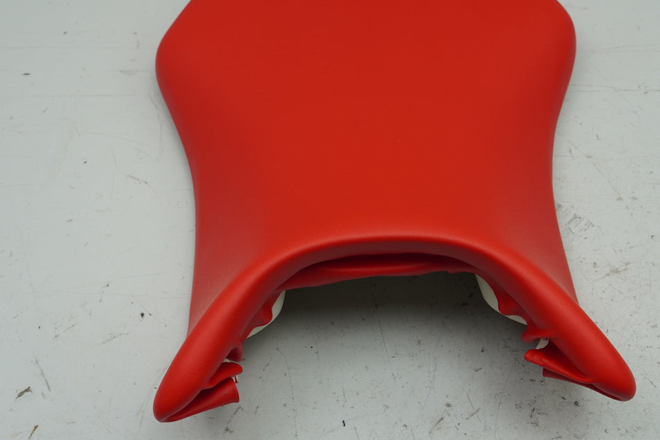 YAMAHA YZF R1 RN19 Fahrersitz Sitz Seat Sitzbank - NEU - 4C8-24710-00-00