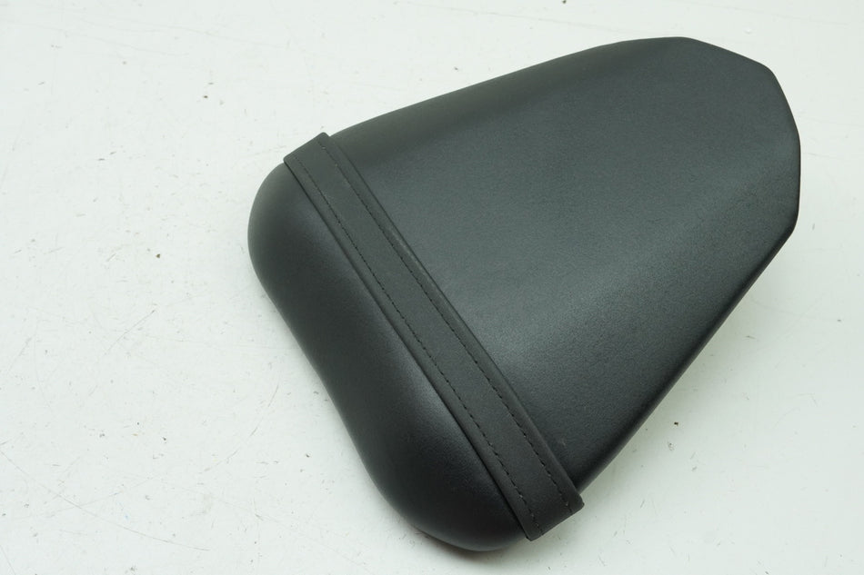 YAMAHA YZF R6 RJ11 RJ15 Asiento trasero original NUEVO