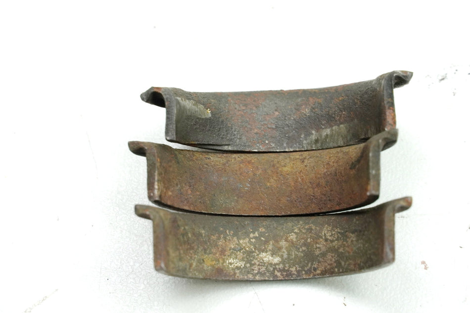 HONDA CB 250 G CB250G Soporte Colector Abrazaderas Media Luna Juego Brida Corona 74-77