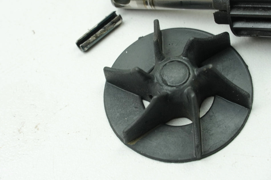 BMW F 650 GS E650G R13 Bomba de agua, eje, rodete, rotor (para motor)