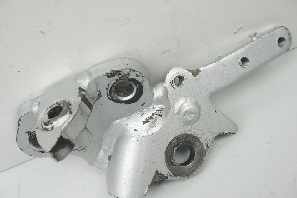 HONDA XL 600 PD06 TRANSALP SOPORTE ESTRIBERA IZQUIERDA DEL CONDUCTOR SOPORTE ESTRIBERA CABALLETE