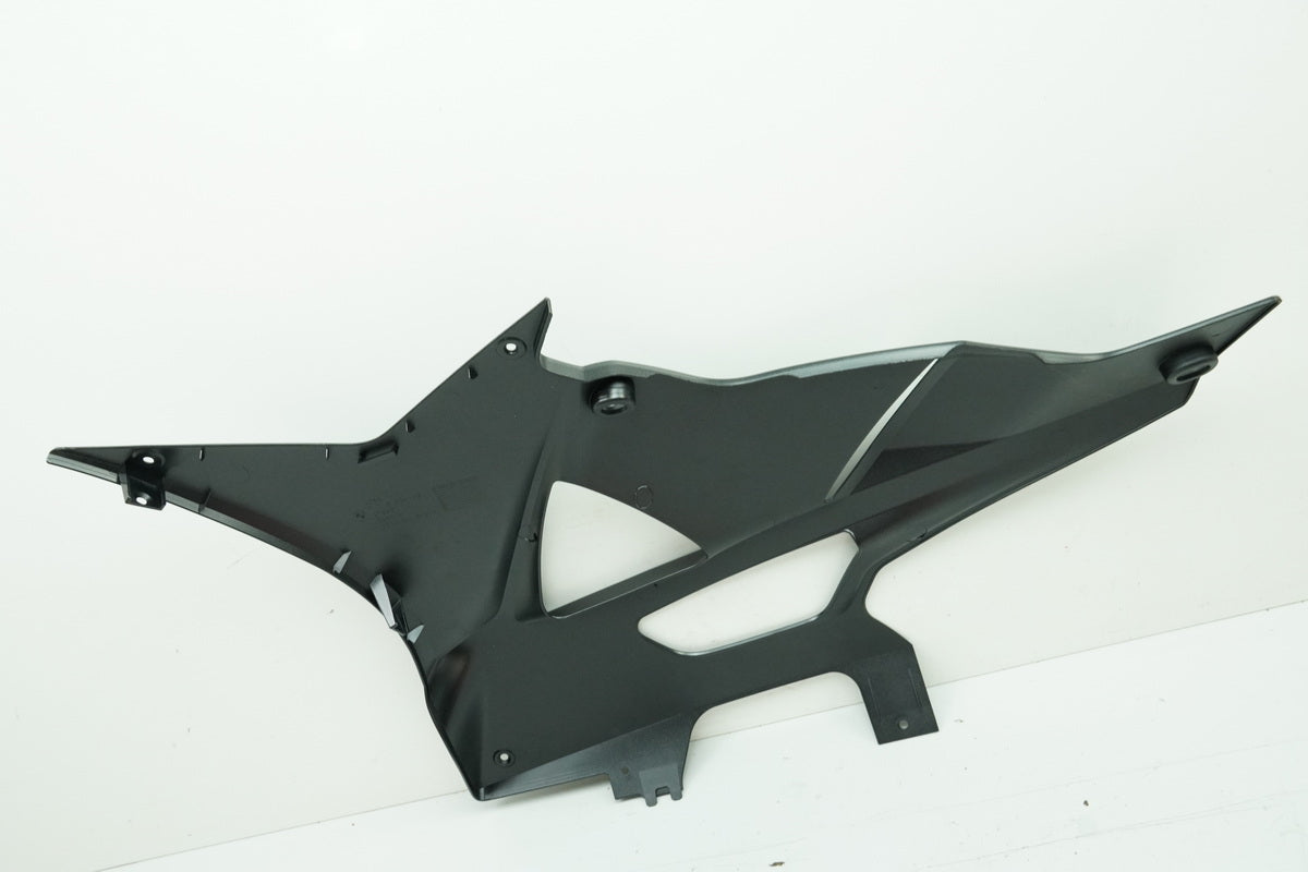 BMW S 1000 RR K46 Verkleidung Bug rechts unten Bugspoiler Abdeckung Cover I